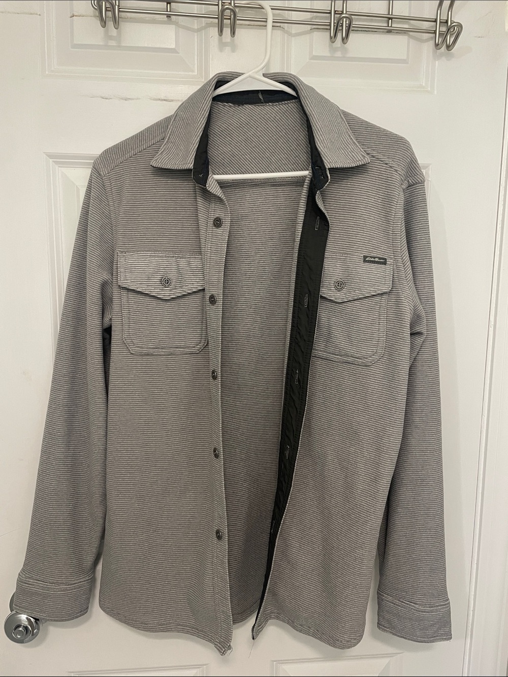Eddie Bauer Gray Long-Sleeve Button-Down Shirt Jacket